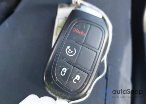 2014 Jeep Cherokee Limited z USA, uszkodzony, nr VIN 1C4PJMDS1EW182021